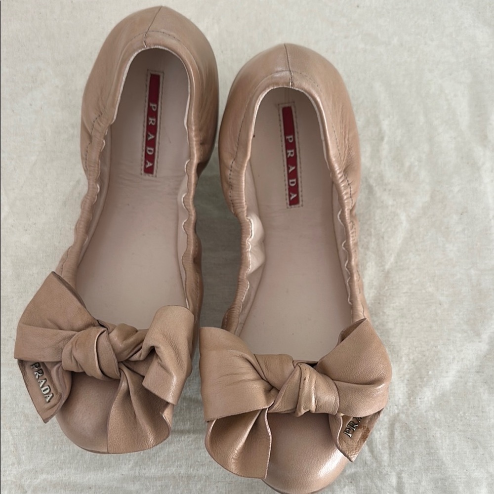 Prada Women's Beige Leather Bow Flats